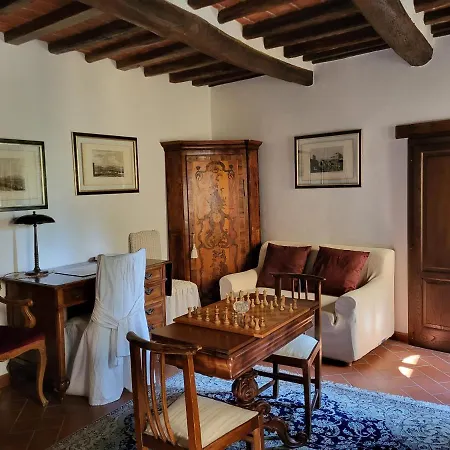 Сasa de vacaciones The Small Castle *