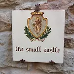 Holiday home The Small Castle *