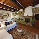The Small Castle * Cortona