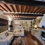 Holiday home The Small Castle *
