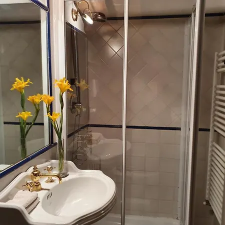 度假居 The Small Castle 哥尔顿